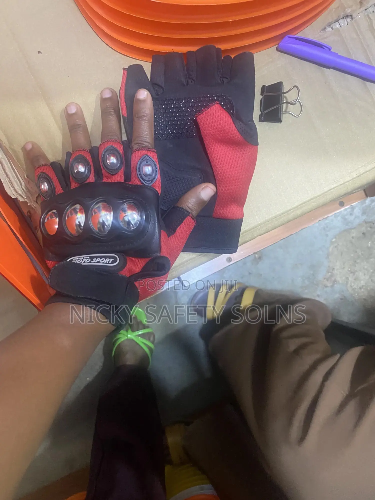 Knuckle Gloves