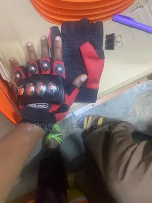 Knuckle Gloves