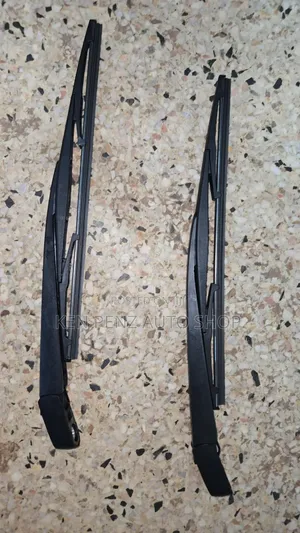 Subaru Forester Xt Rear Door Windshield Wiper Blade and Handle