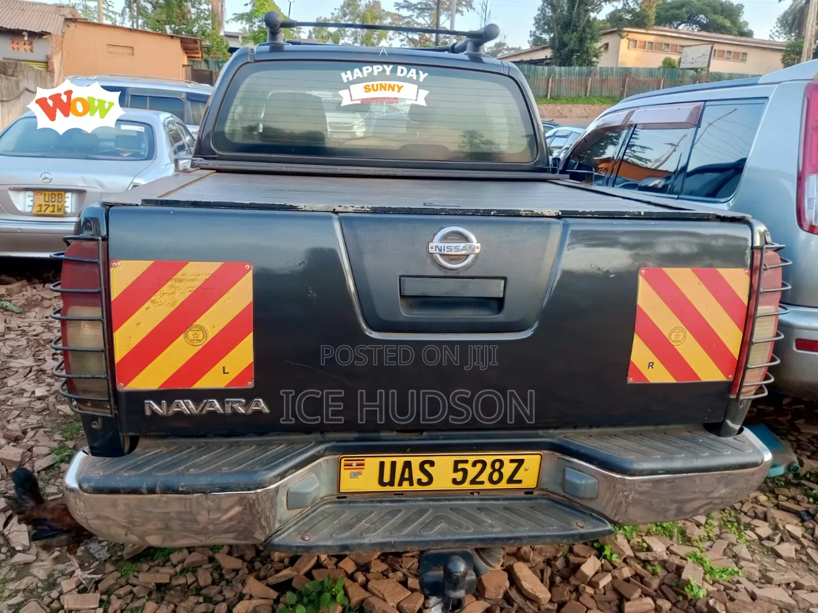 Nissan Navara 2000 Black