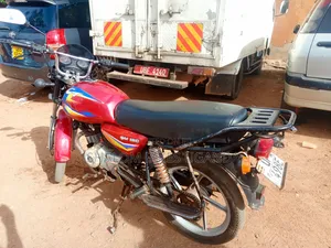 Bajaj CT 125X 2024 Red