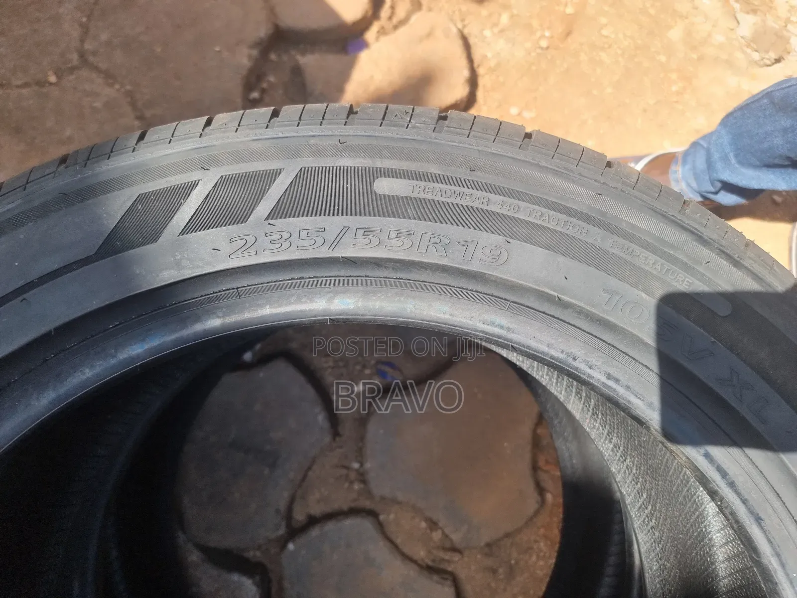 235/55r19 Tyres for Harrier New Model.