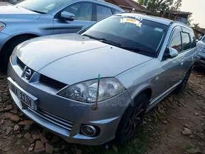 Nissan Wingroad 2004 Silver