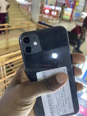 Apple iPhone 11 64 GB Black