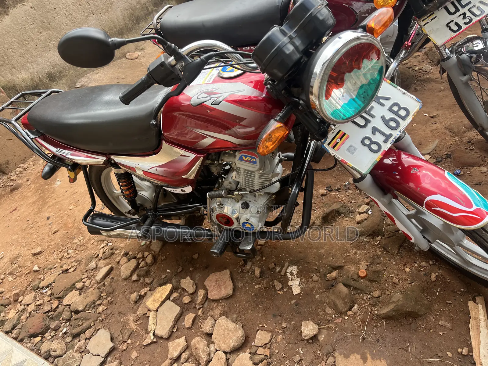Bajaj CT 125X 2022 Red