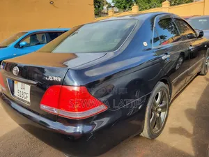 Toyota Crown 2008 Blue