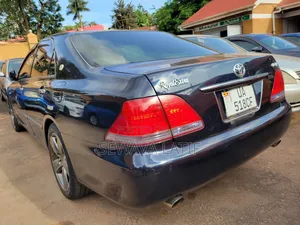 Toyota Crown 2008 Blue
