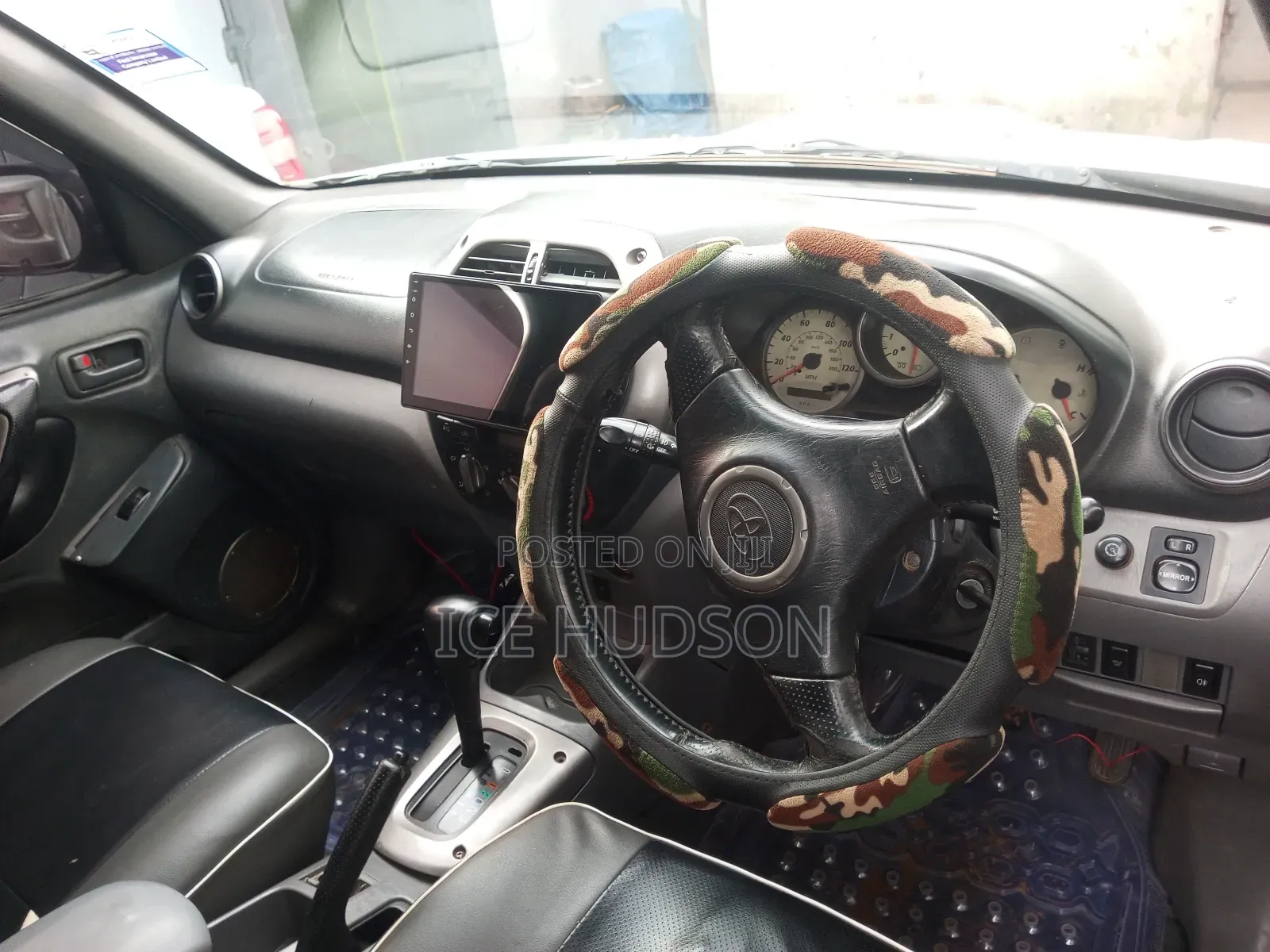 Toyota RAV4 2004 Gray