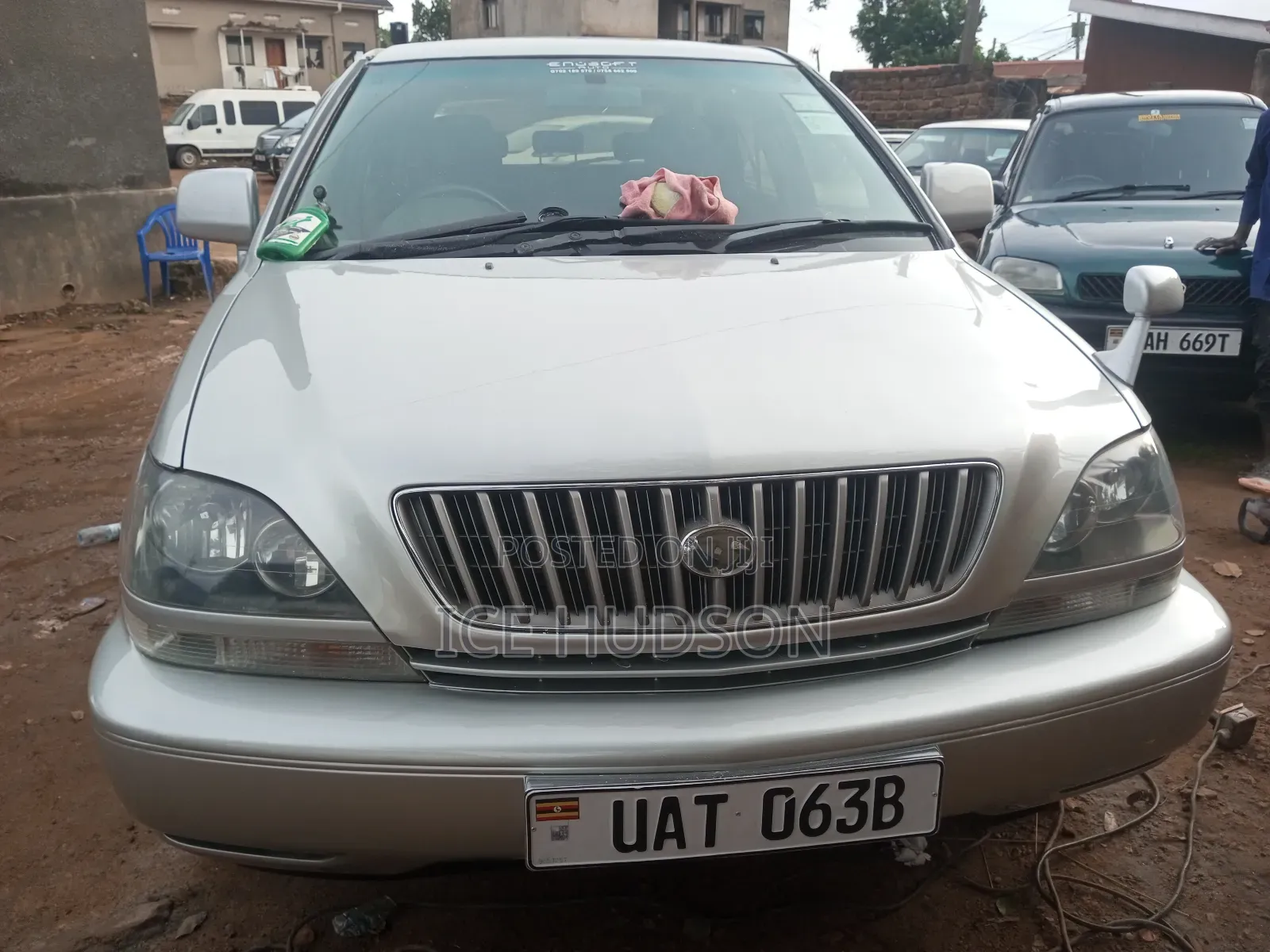 Toyota Harrier 1999