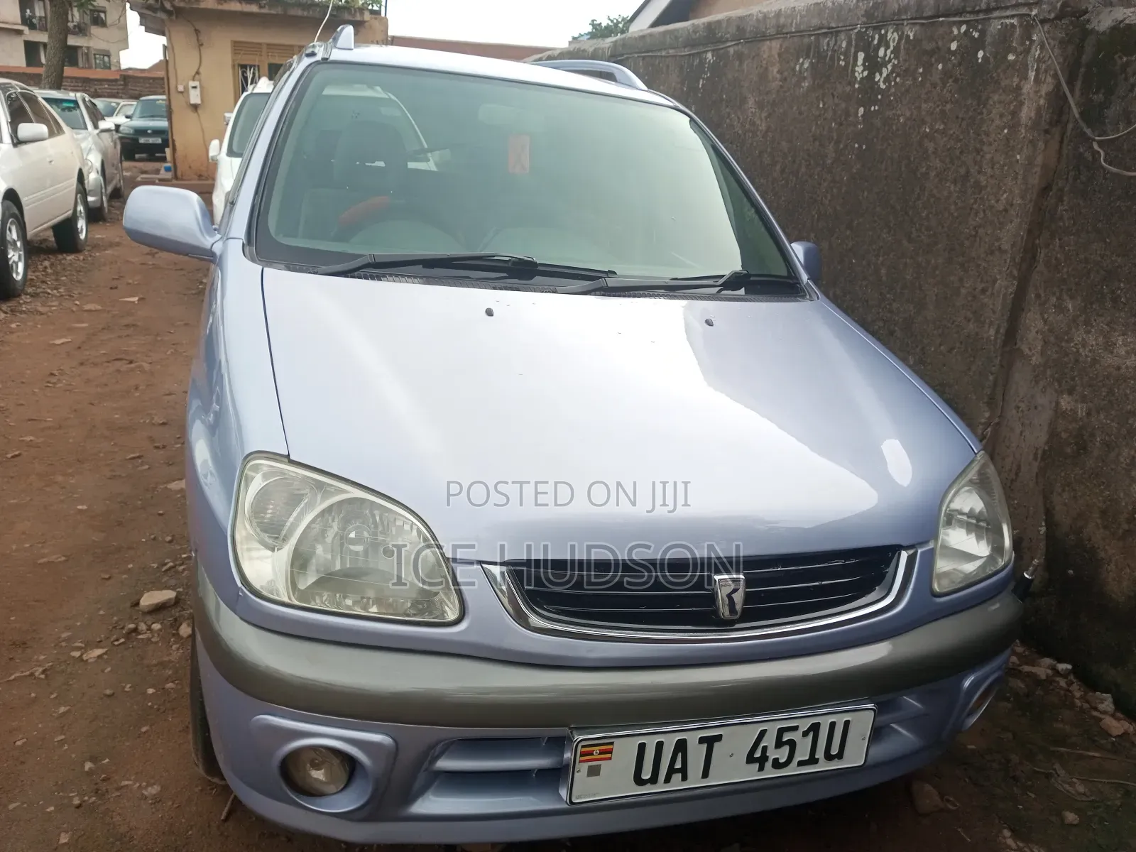 Toyota Raum 2002