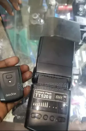 Camera Speed Light Tt520