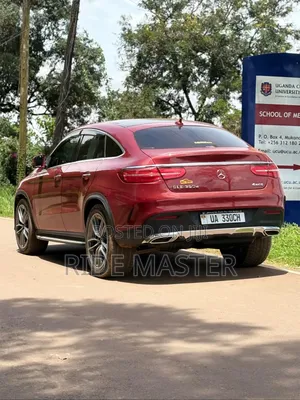 Mercedes-Benz GLE-Class 2017 Red
