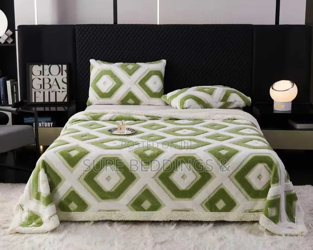 Kufo Fleece Blanket
