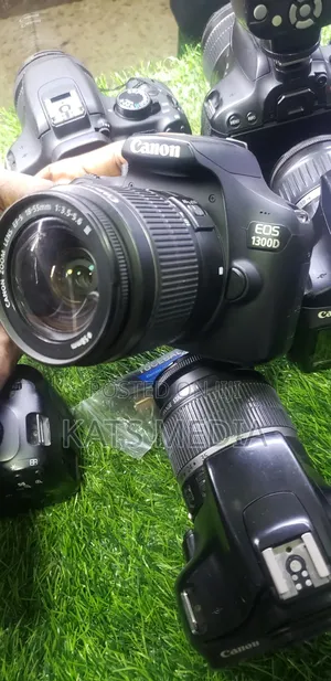 Canon Camera 1300d