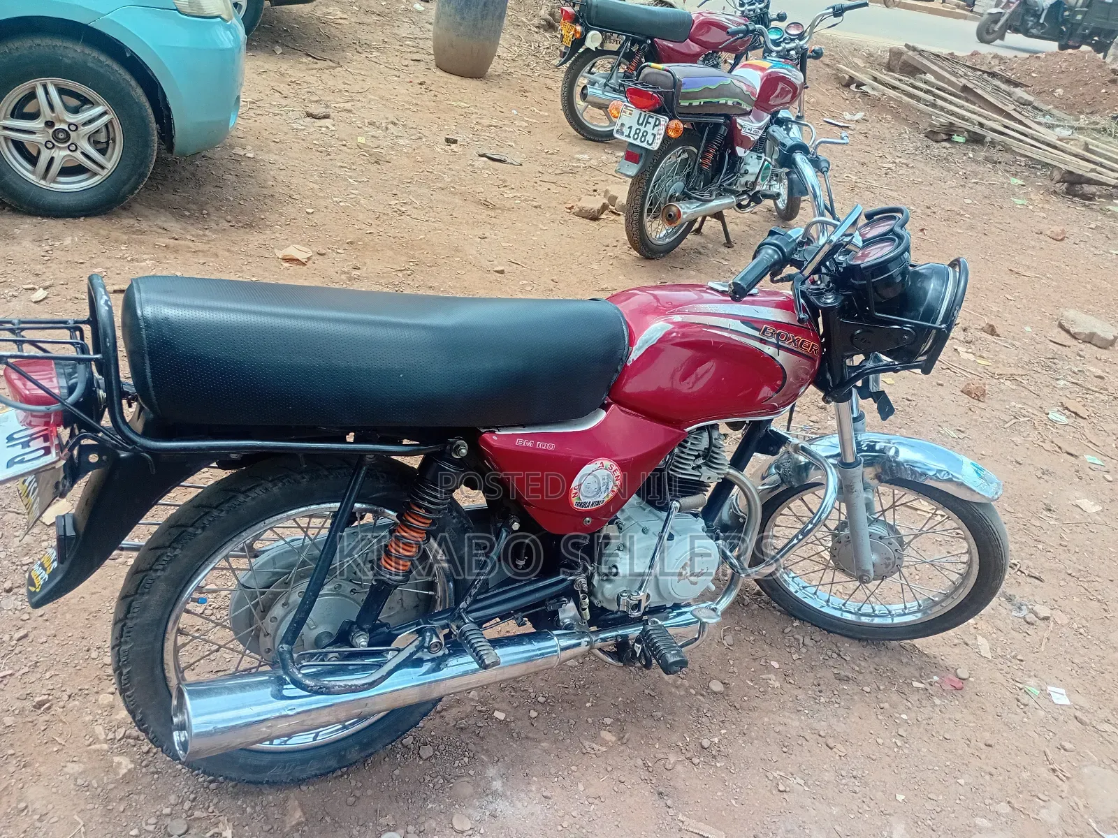Bajaj Boxer 100 2025 Red