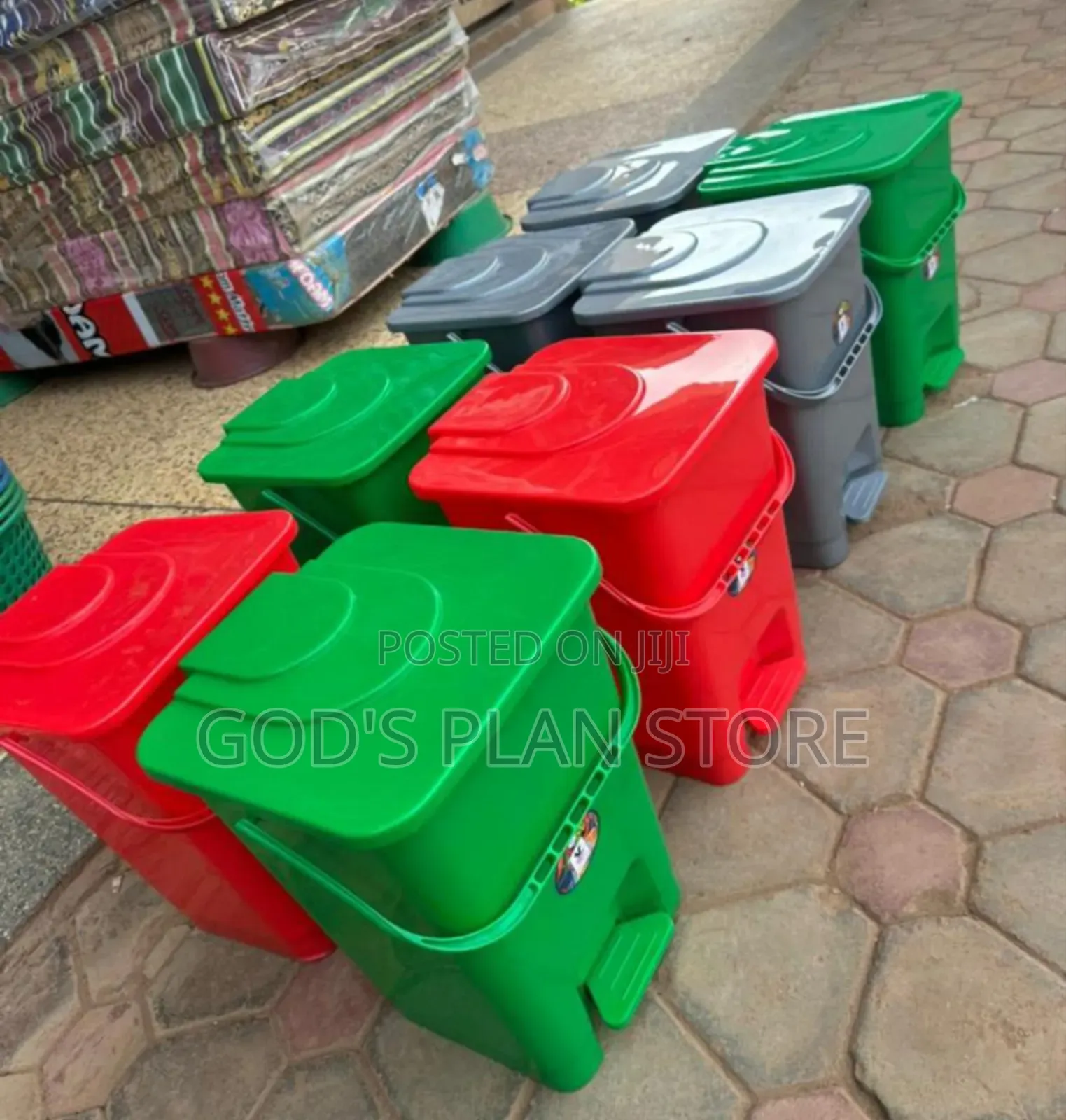 Enterprise Plastic Pedal Bins Plastic Step on Dust Bins 20litres