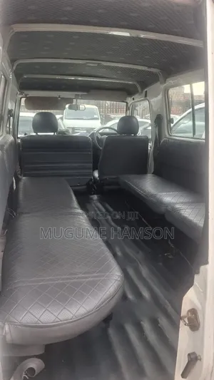 Toyota Land Cruiser Prado 2009 White