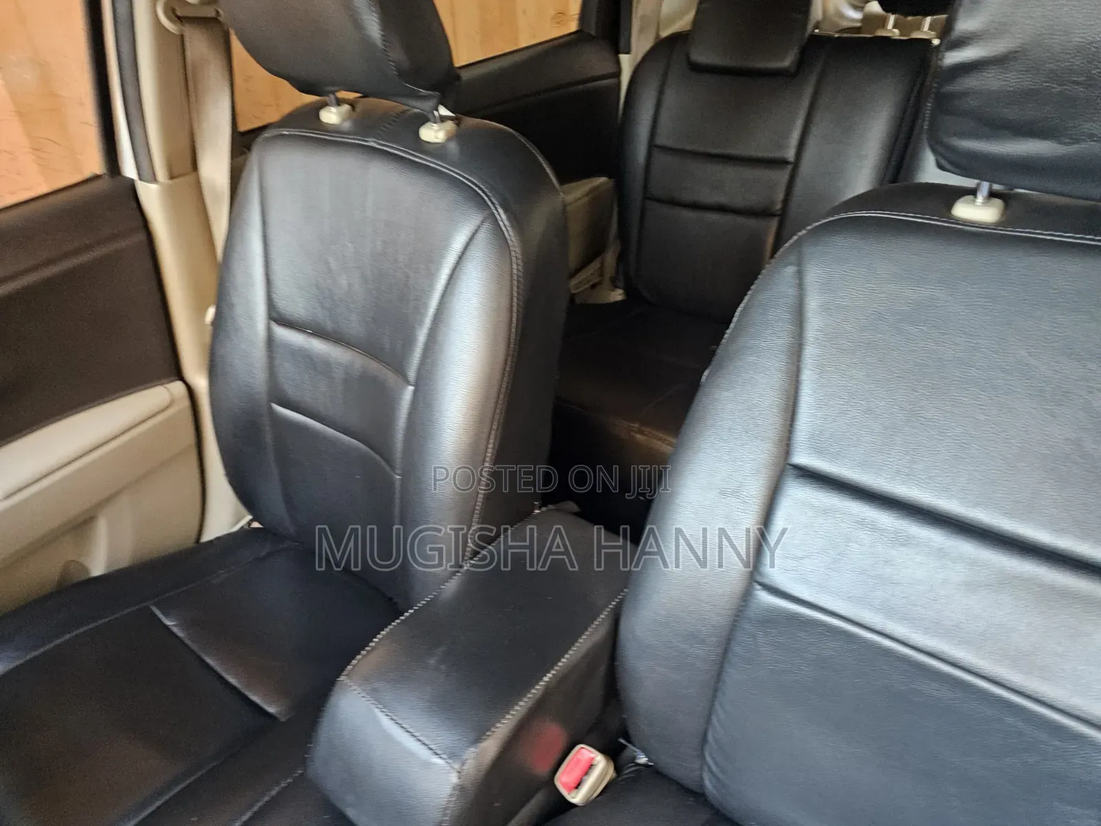 Toyota Passo Sette 1.5 AWD 2009 Silver