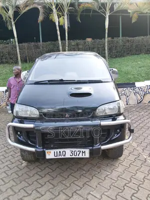 Mitsubishi SpaceWagon 1998 Black