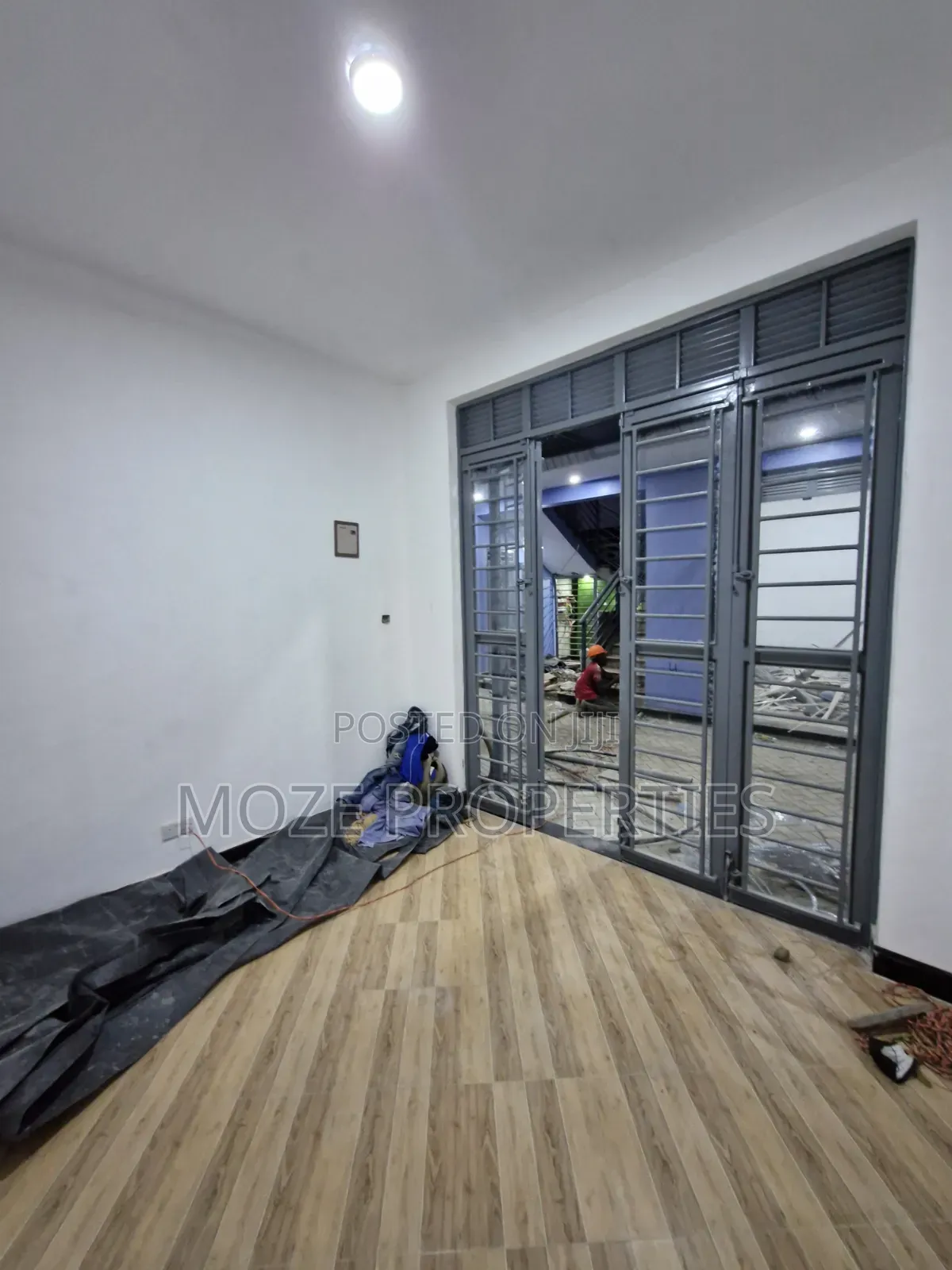 Kyaliwajala Brand New Shops for Rent.