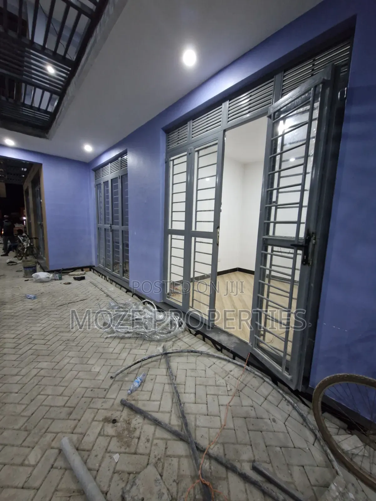 Kyaliwajala Brand New Shops for Rent.