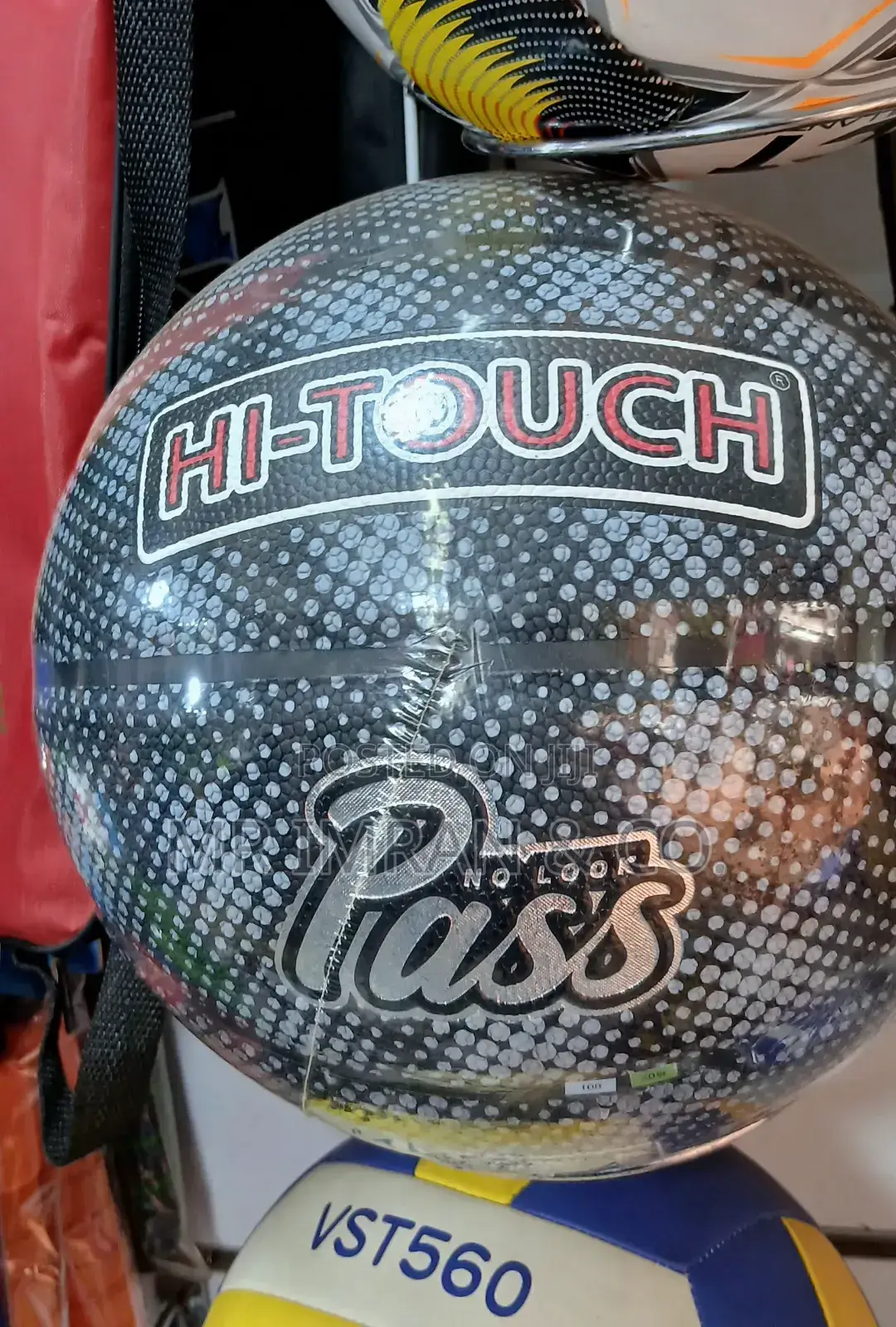 Hi-Touch "No Look Pass" Basketball Size 7