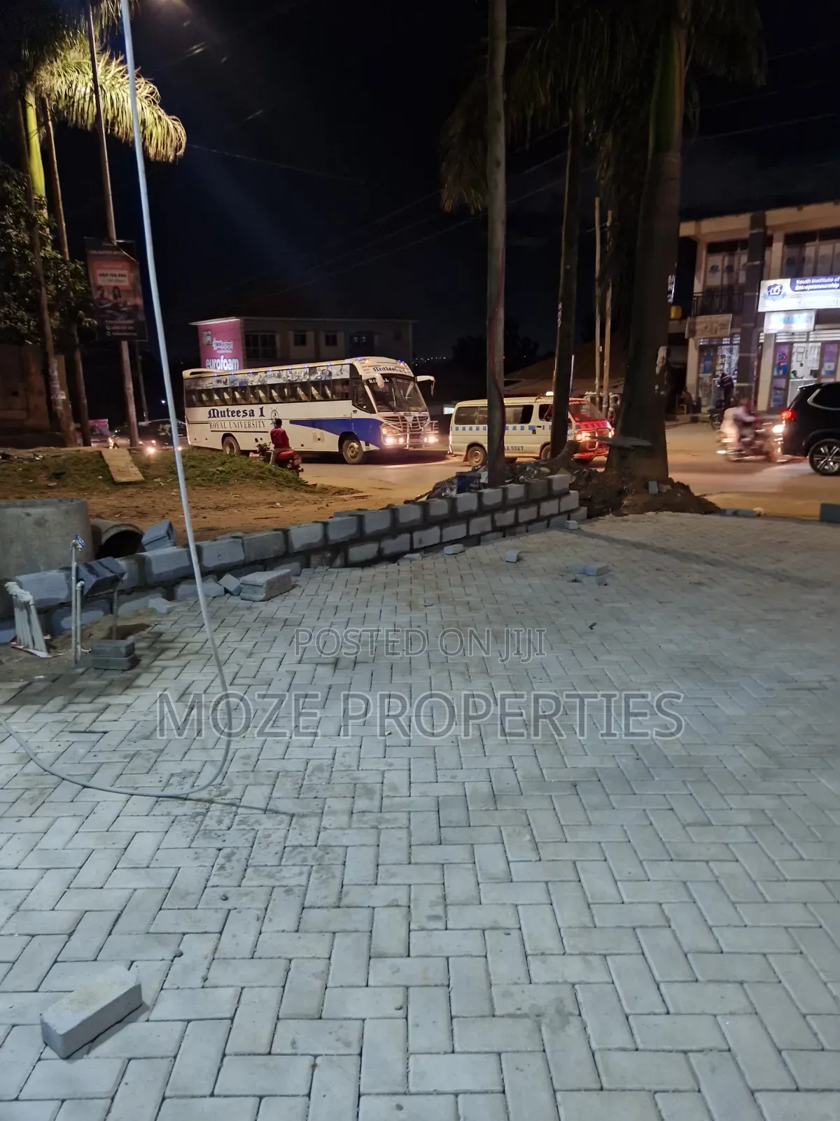 Kyaliwajala Brand New Shops for Rent.