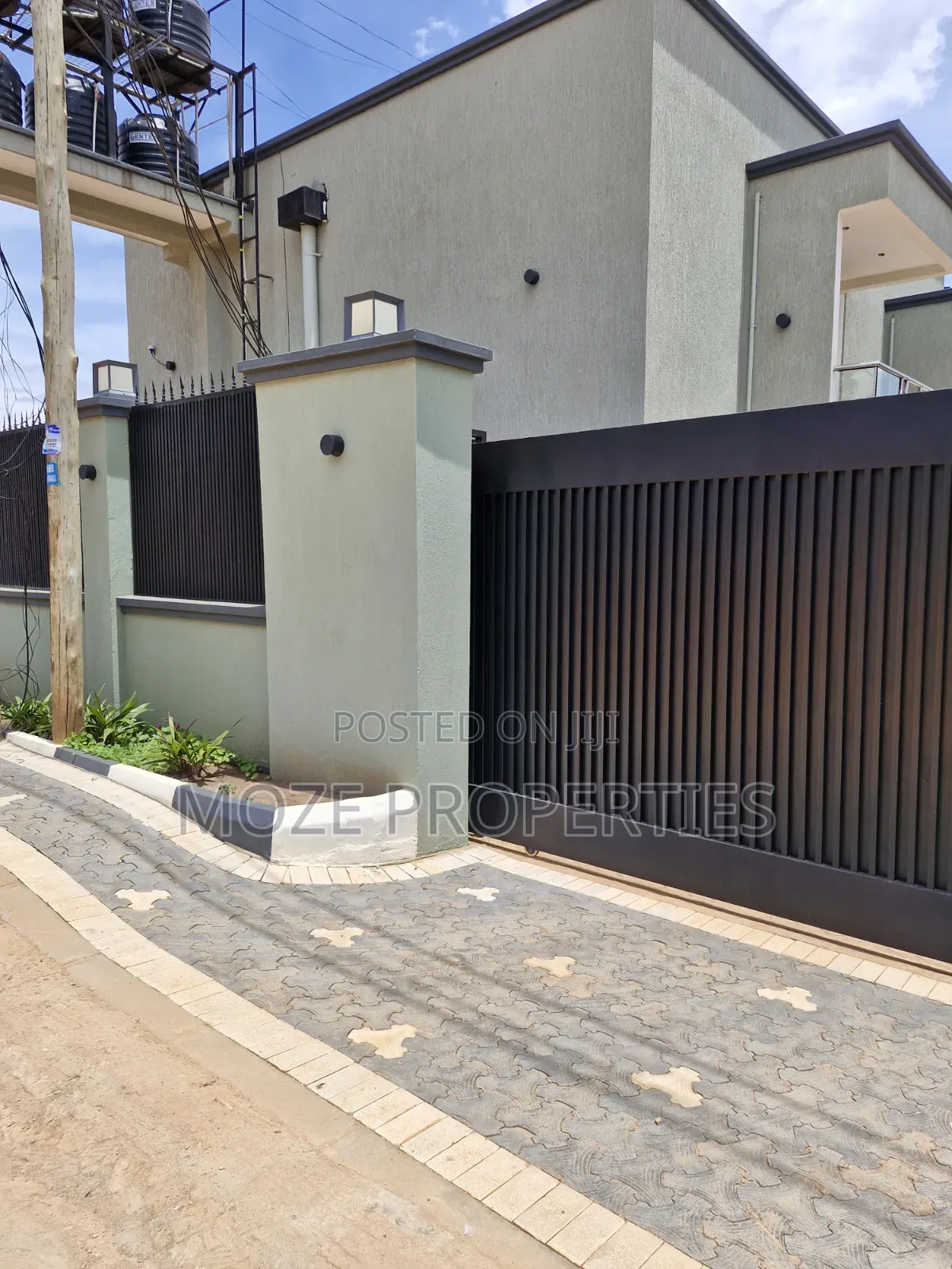 2bdrm Duplex in Kyaliwajala Naalya, Central Division for rent