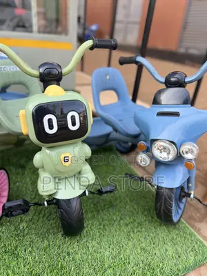 Baby Tricycle Bike – Kids Three Wheel Rolling Ride Toy