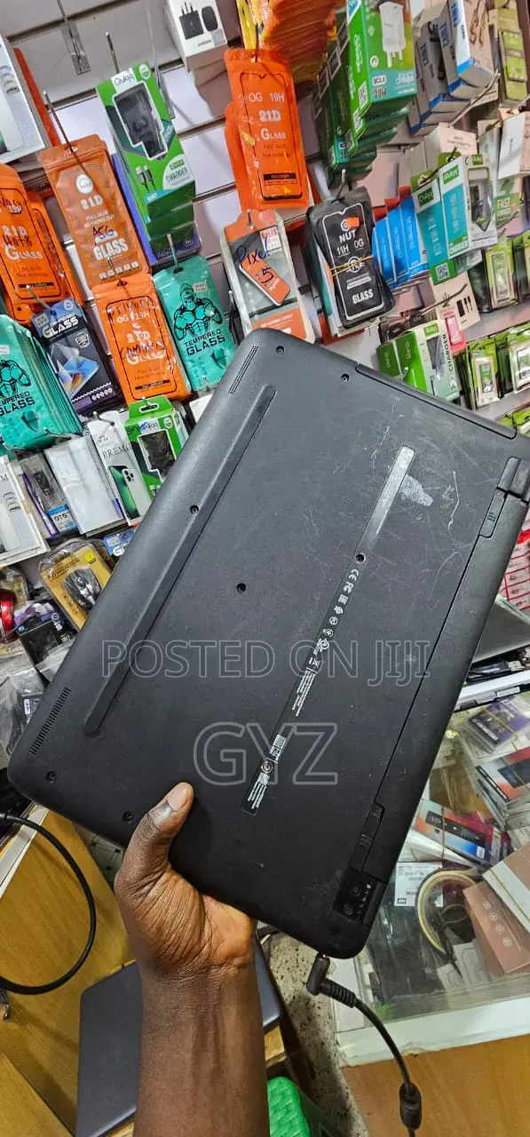 Laptop HP Stream Notebook 6GB AMD A10 HDD 1T