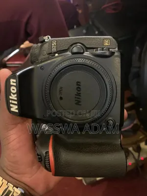 750 Nikon Body Only