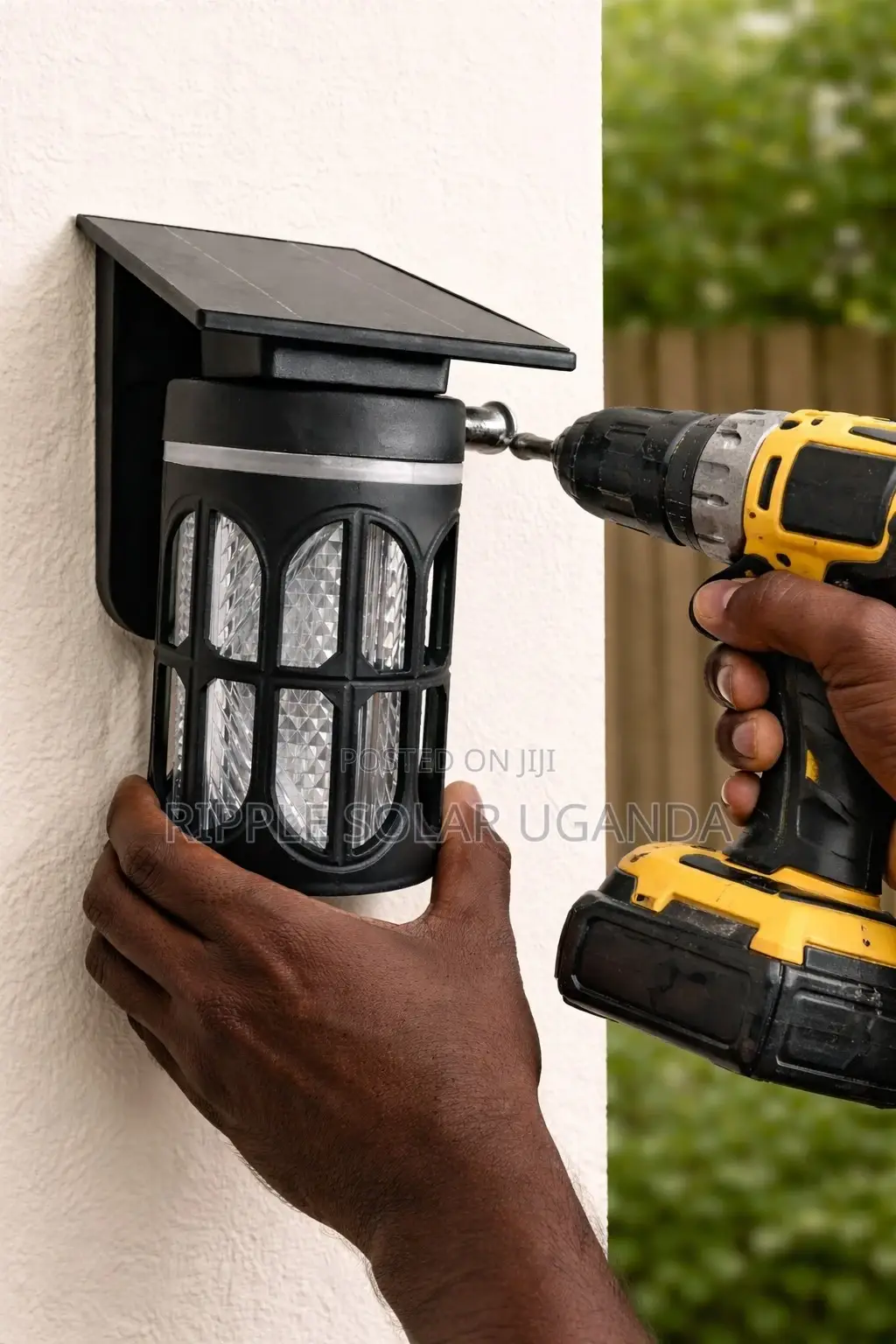 Solar Garden Wall Light Waterproof Outdoor Fence Lamp