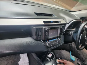 Toyota RAV4 2018 Silver