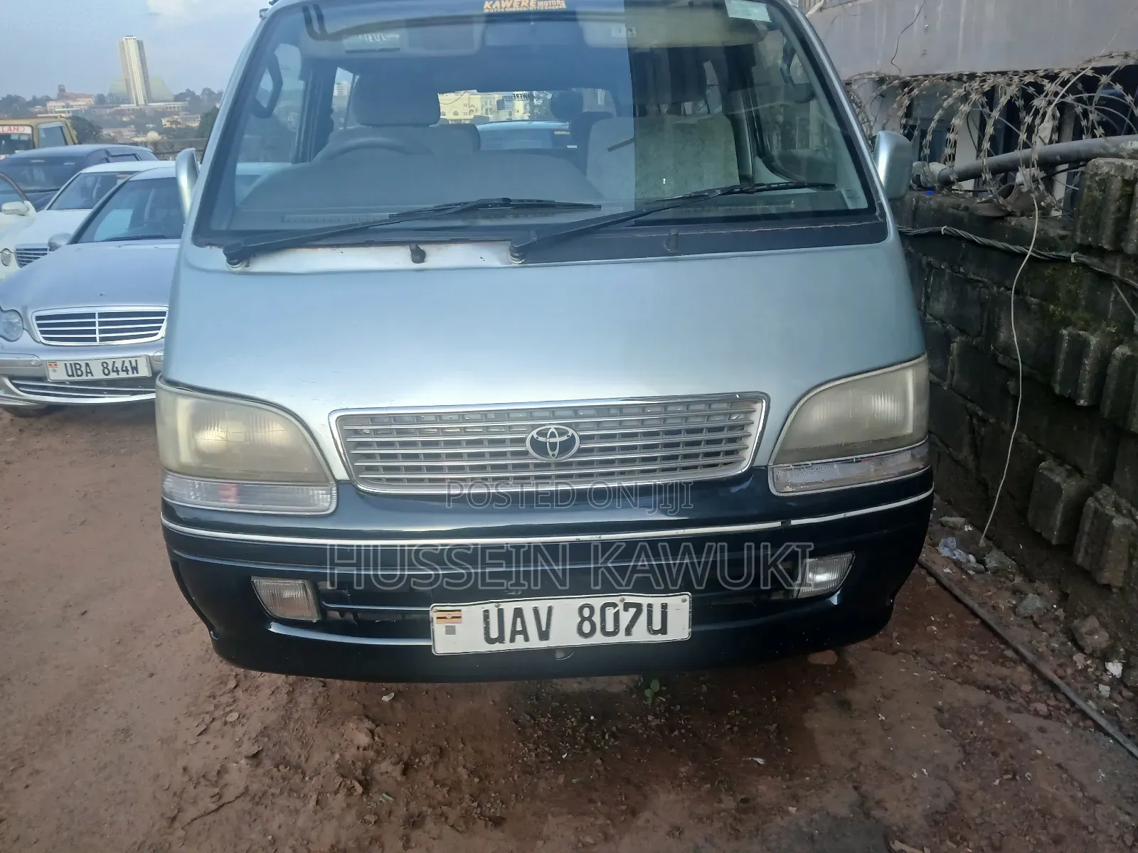 Toyota HiAce 2005 Silver