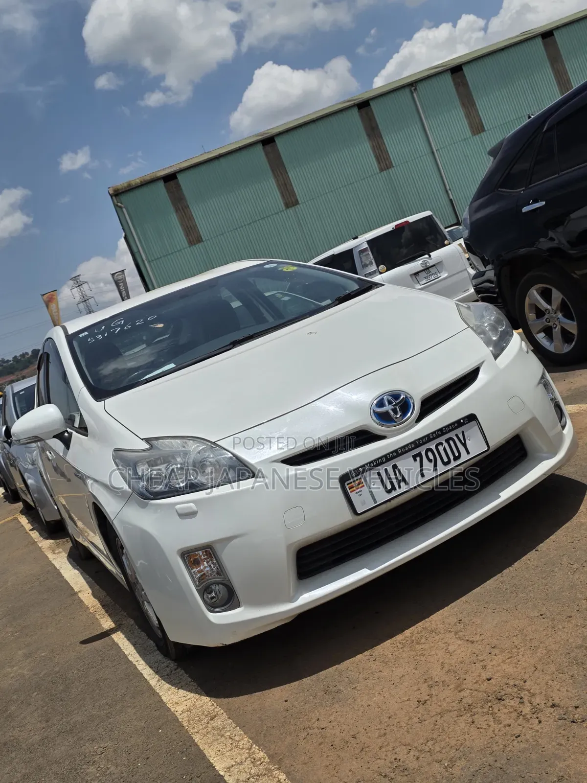 Toyota Prius 2011 White
