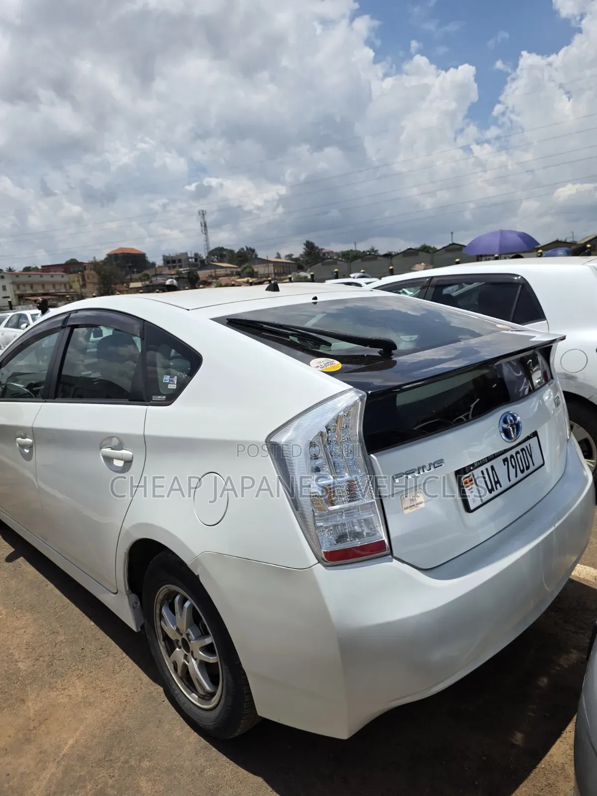 Toyota Prius 2011 White