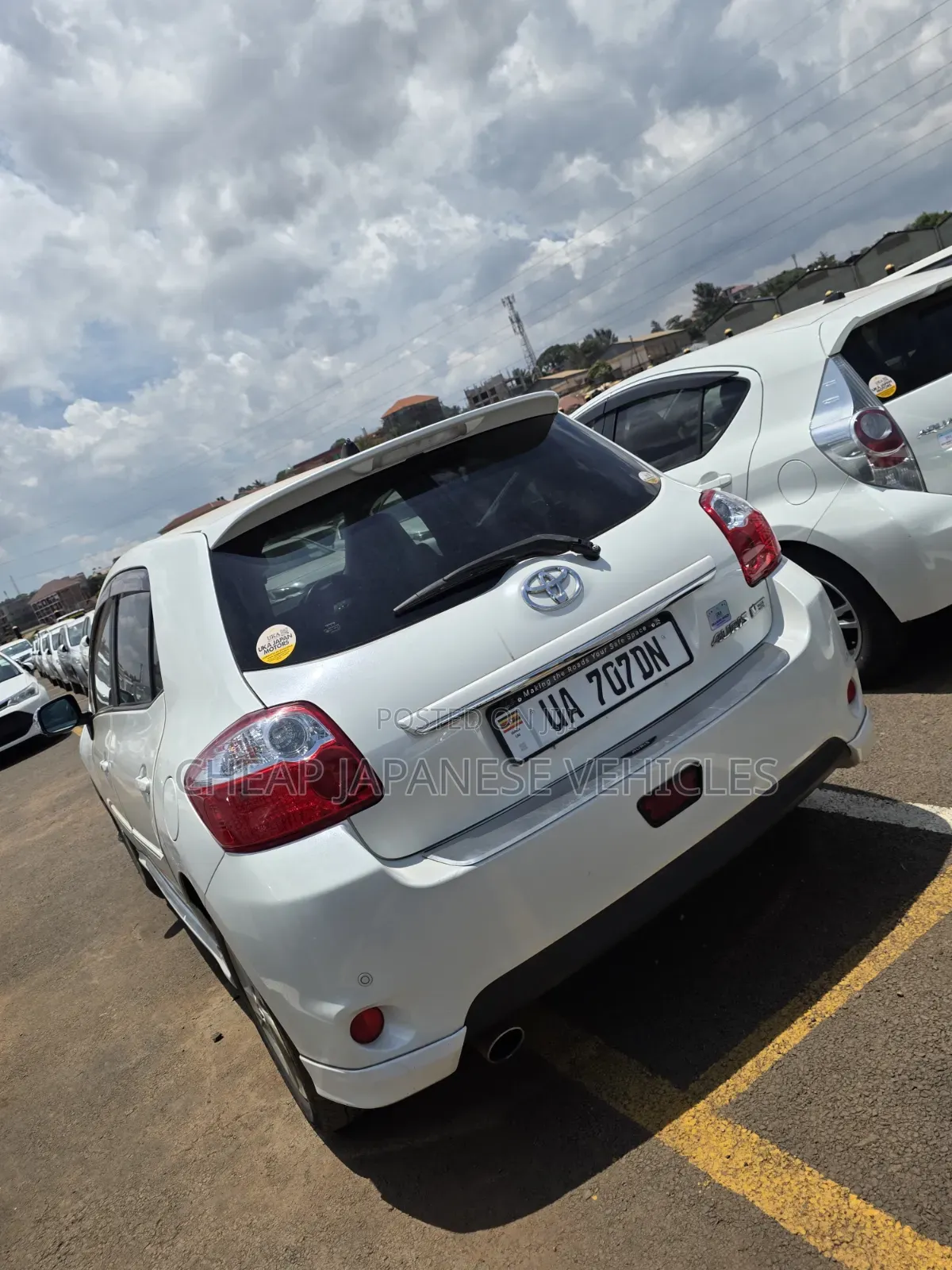 Toyota Auris 2012 White
