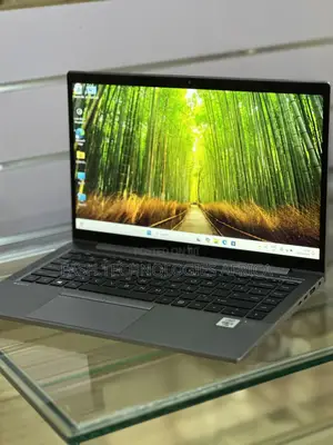 New Laptop HP ZBook Firefly 14 G7 16GB Intel Core i7 SSD 512GB