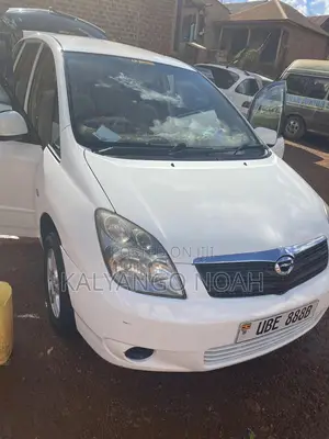 Toyota Corolla Spacio 1.8 X G-edition 4WD 2001 White