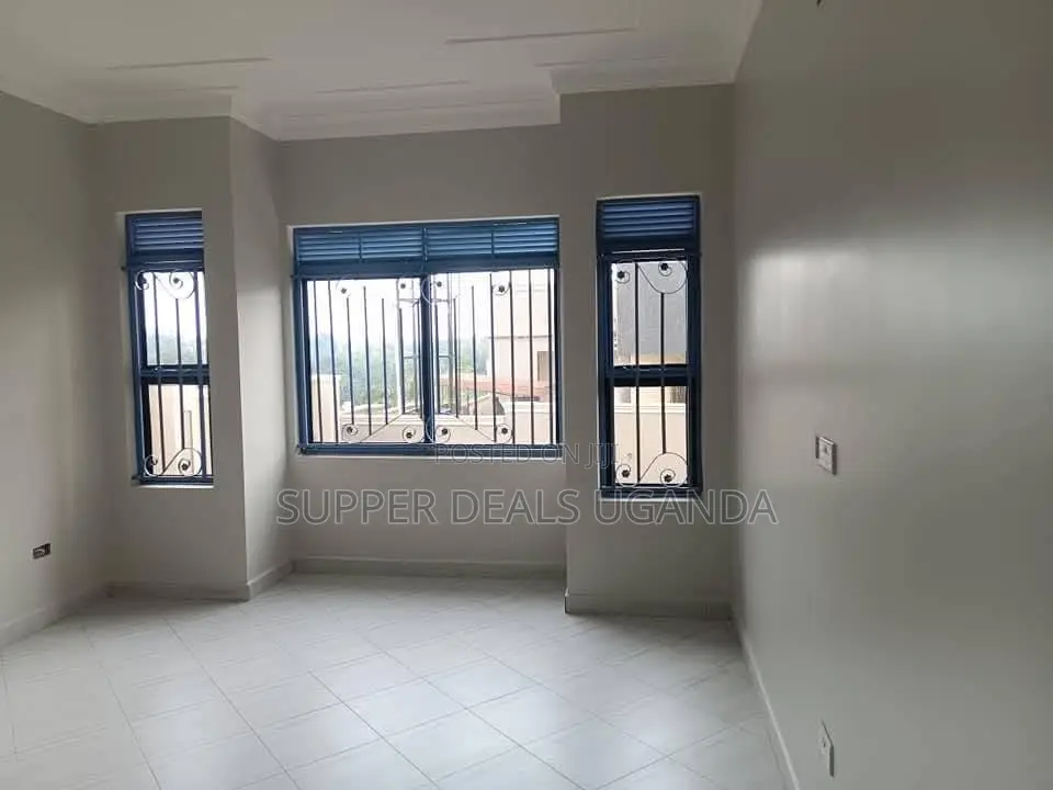 3bdrm Bungalow in Buwate, Nakawa for rent