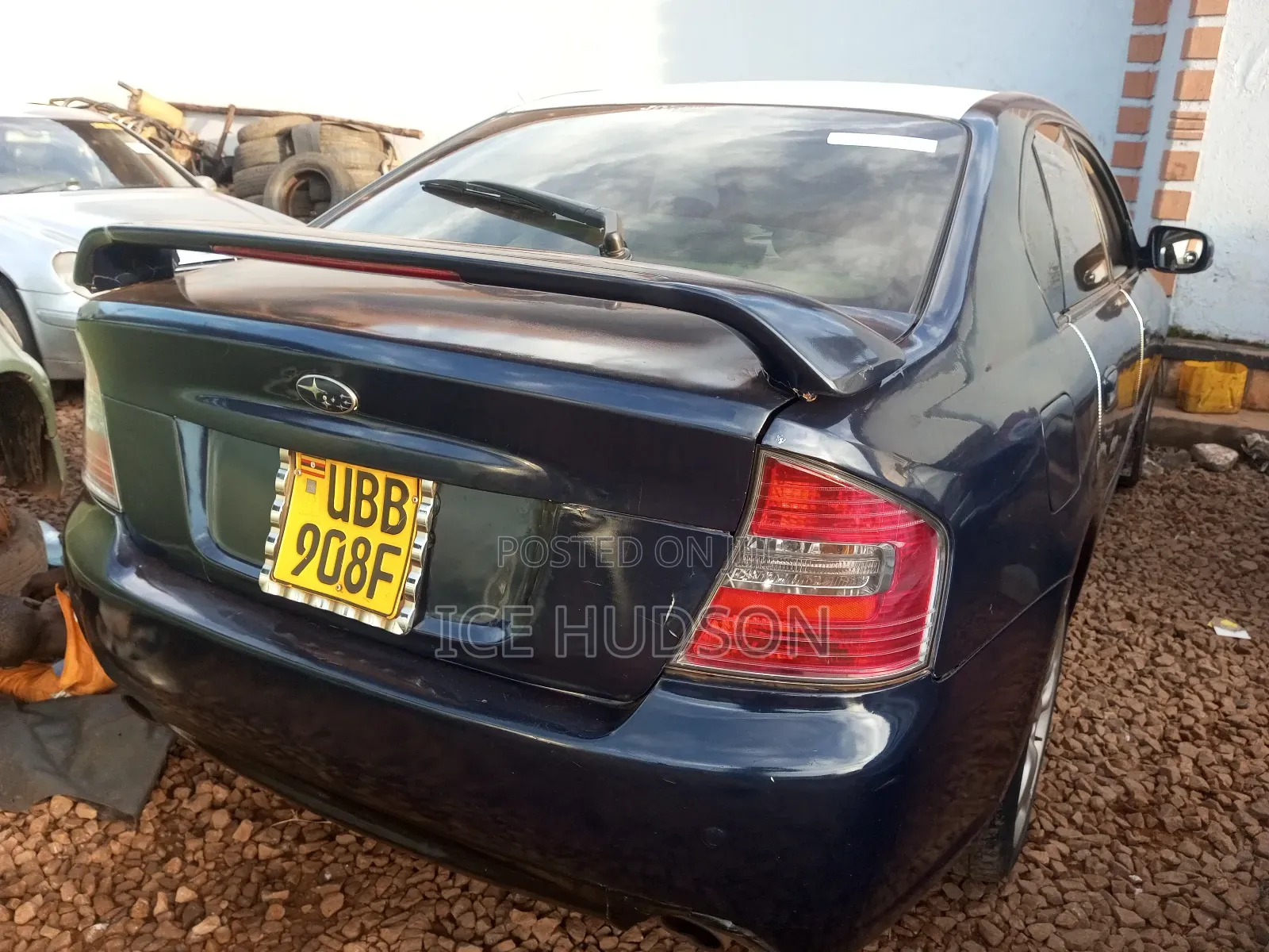 Subaru Legacy 2004 Blue