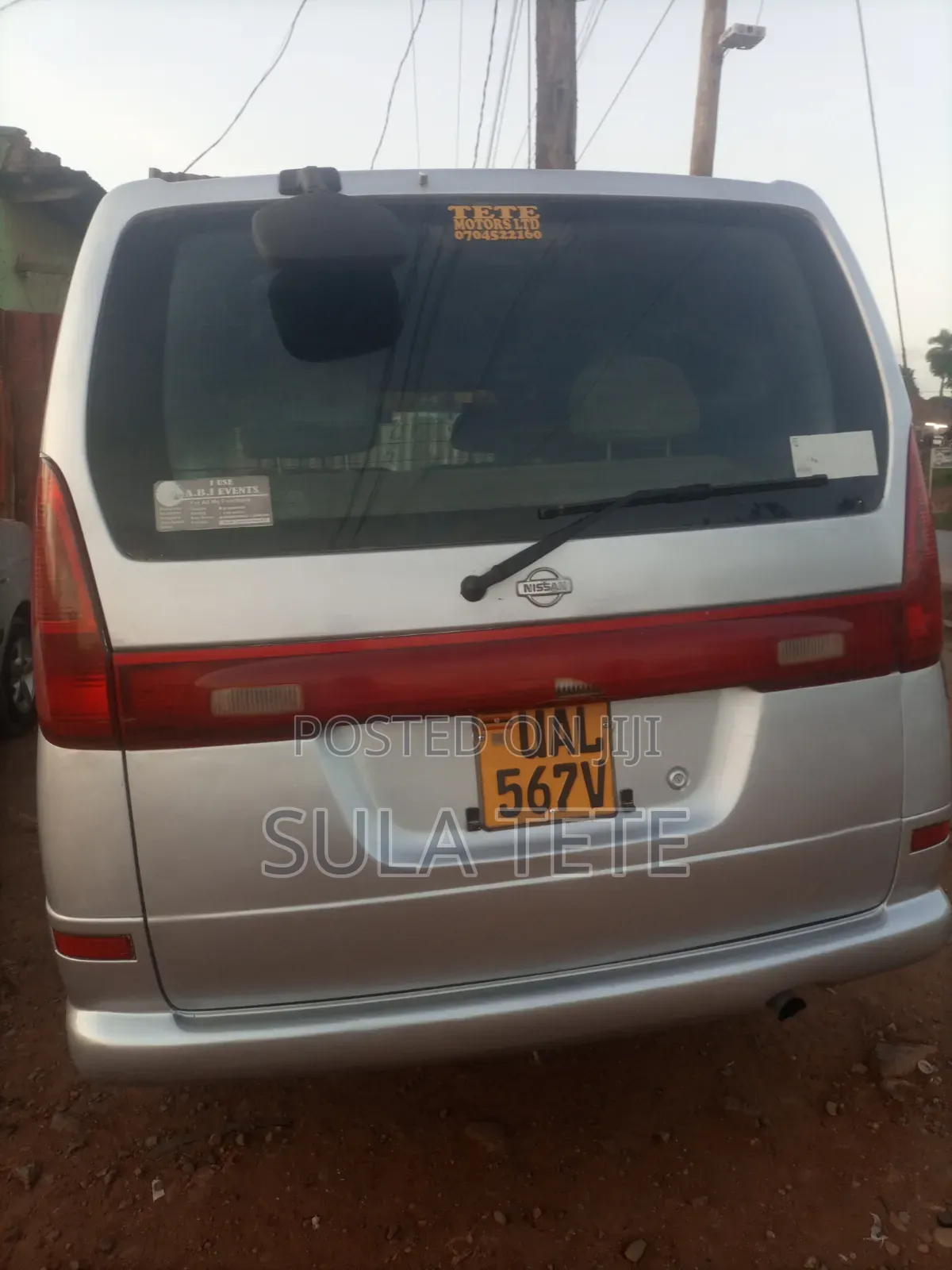 Nissan Serena 2000 Silver