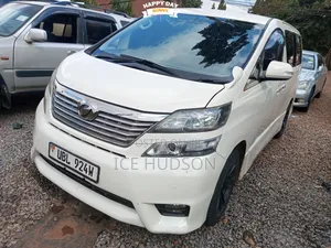 Toyota Vellfire 2009 White