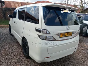 Toyota Vellfire 2009 White