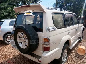 Toyota Land Cruiser Prado 1999 White