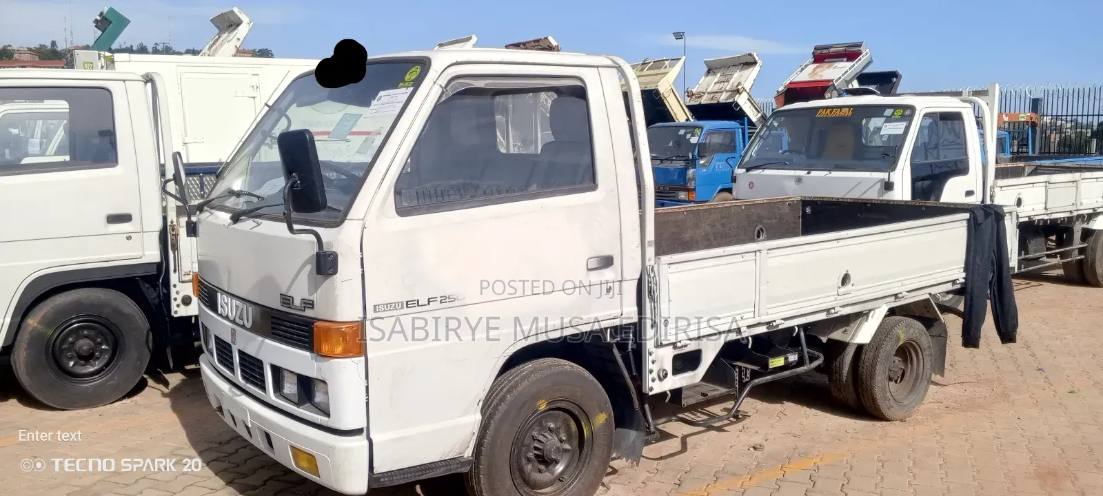 Isuzu Track Small Tye 4 B E 1