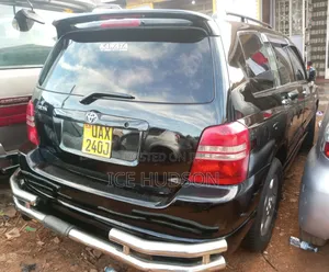 Toyota Kluger 2002 Black