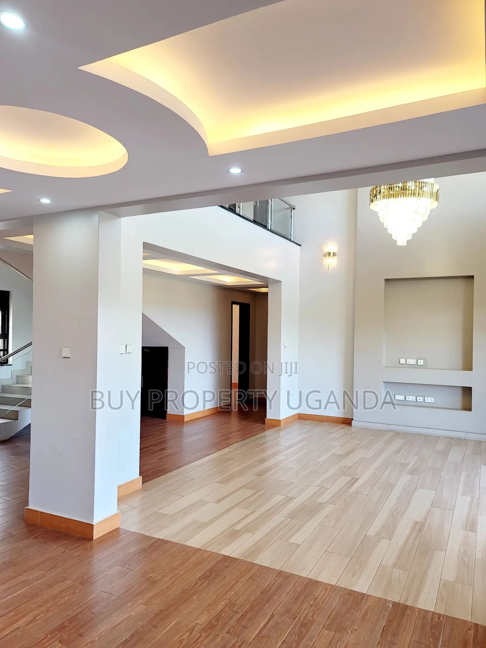 5bdrm Mansion in Katabi for sale