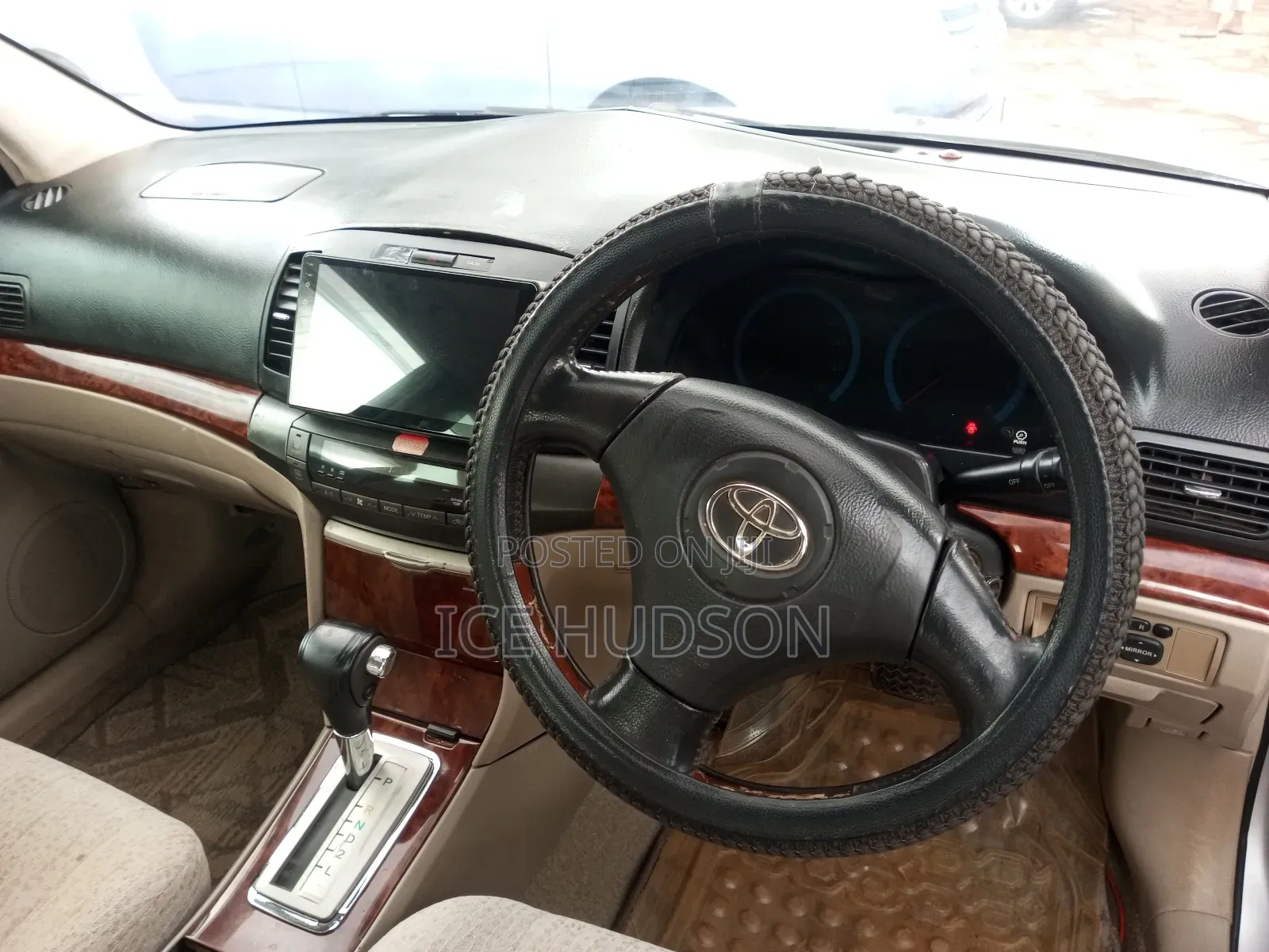 Toyota Premio 2003