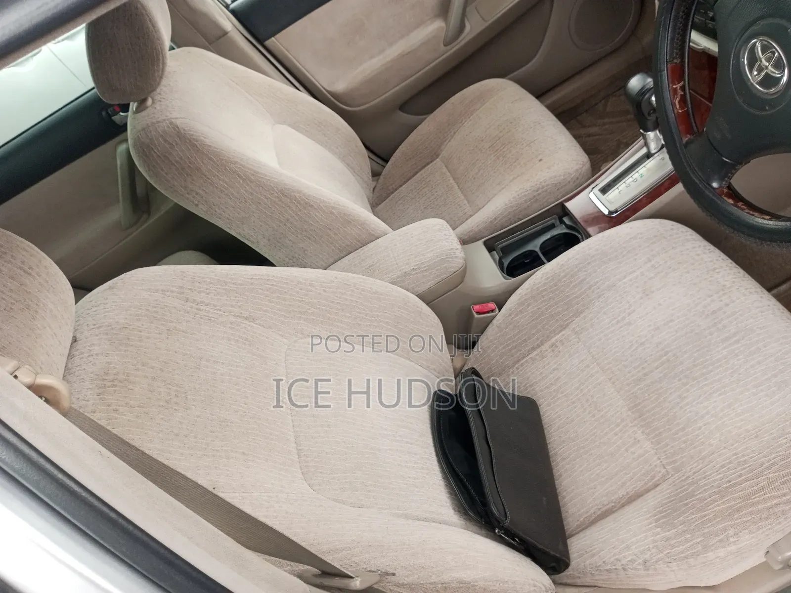 Toyota Premio 2003